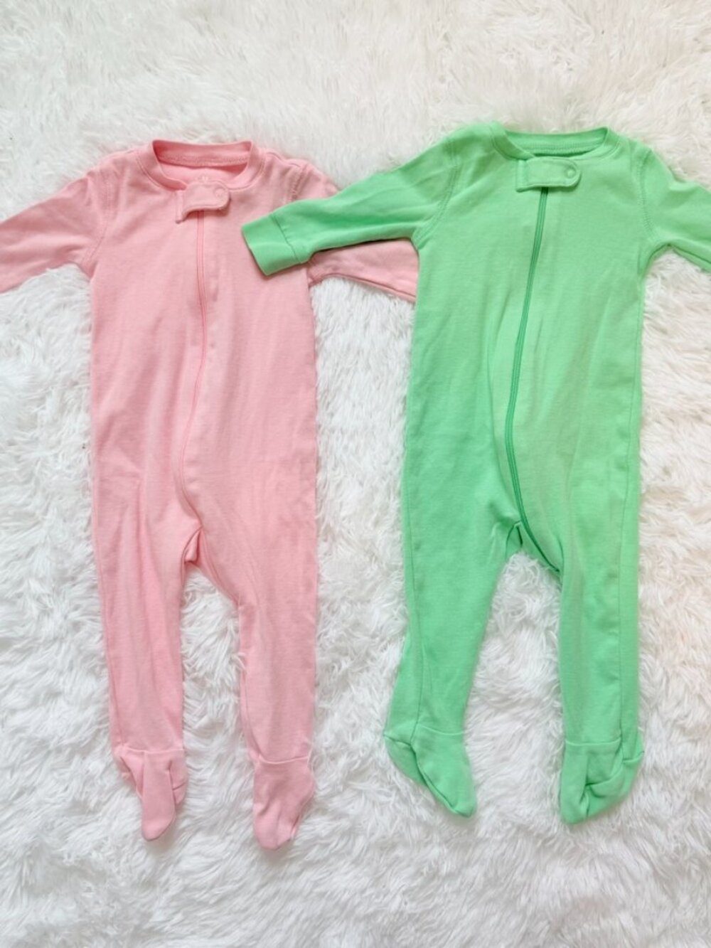 Organic Cotton Baby Sleepers 0-3M Bundle 4pc Footed Pajamas Primary Neutral - Picture 3 of 9